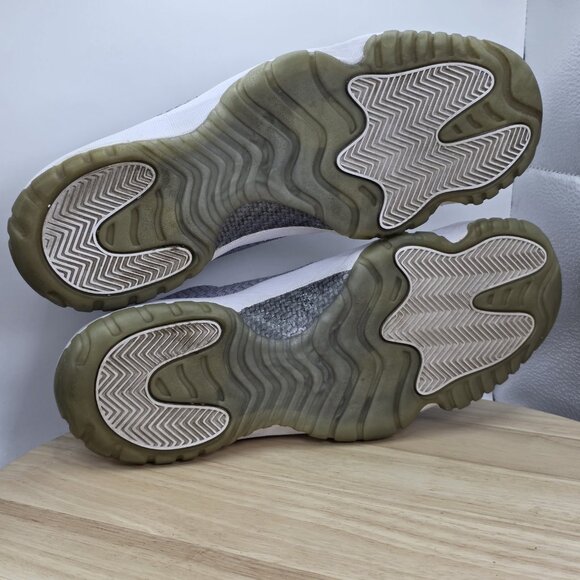 Nike Air Jordan Future Mens Size 12 Wolf Gray White Basketball Shoes Sneakers - Picture 8 of 9